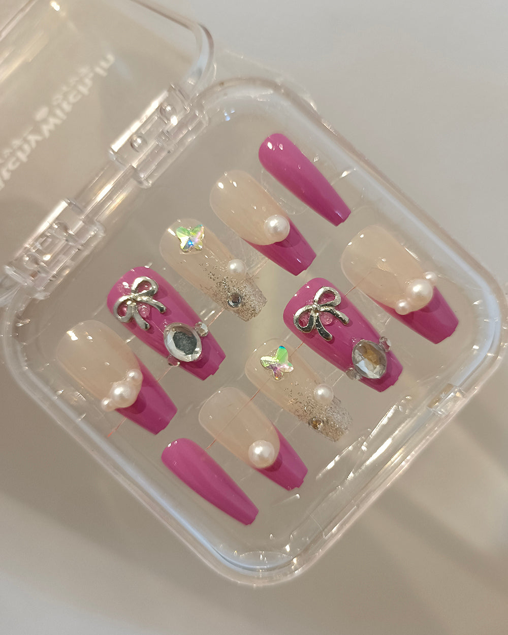 BLUSH PEARL CLAWS