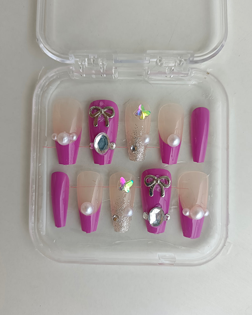 BLUSH PEARL CLAWS