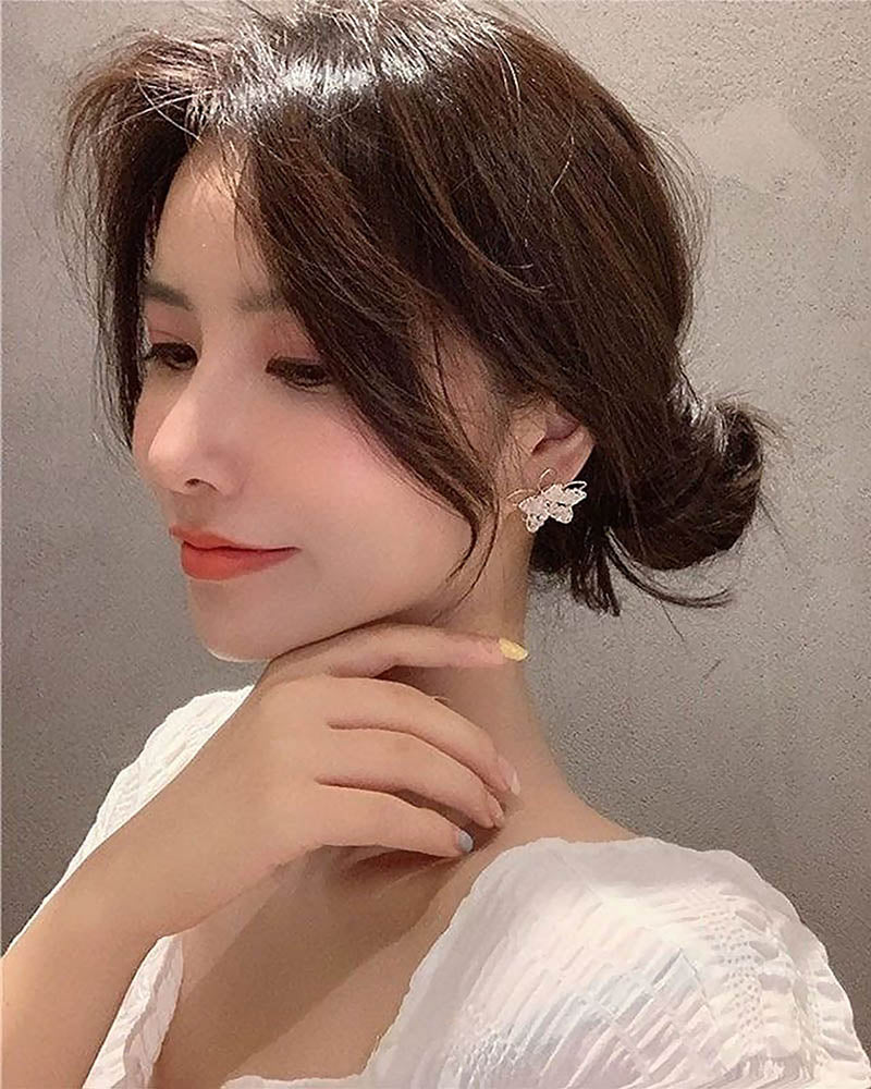 Blooming Crystal Drop Earrings