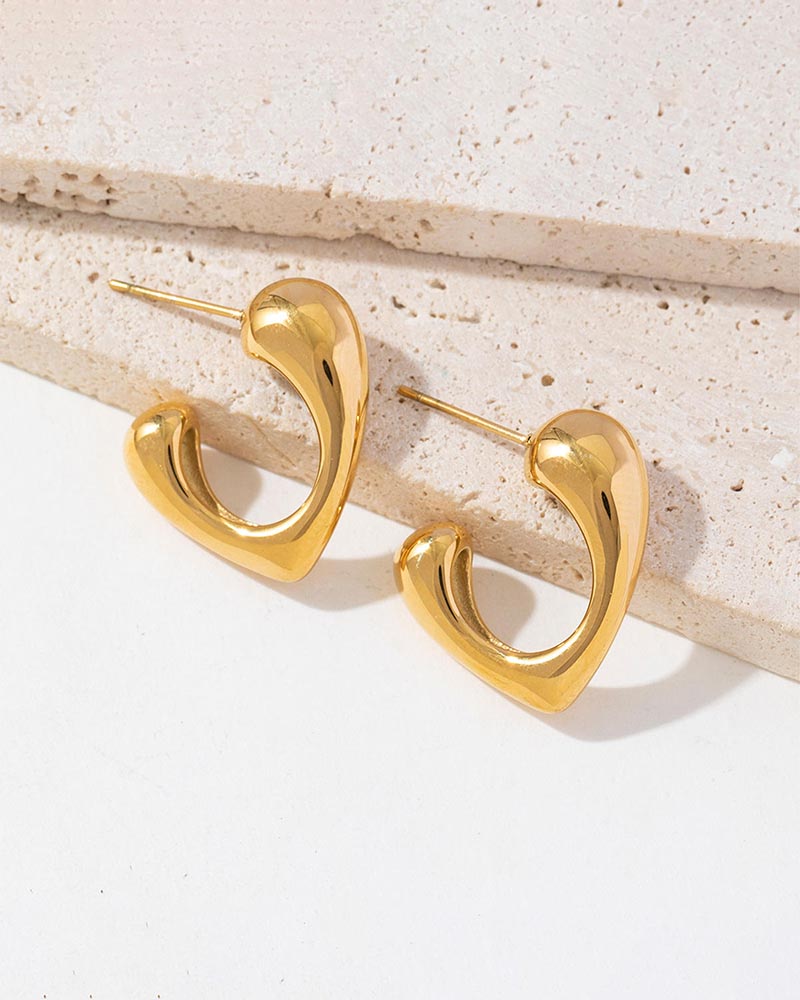 Cupid Curve Hoop Earrings
