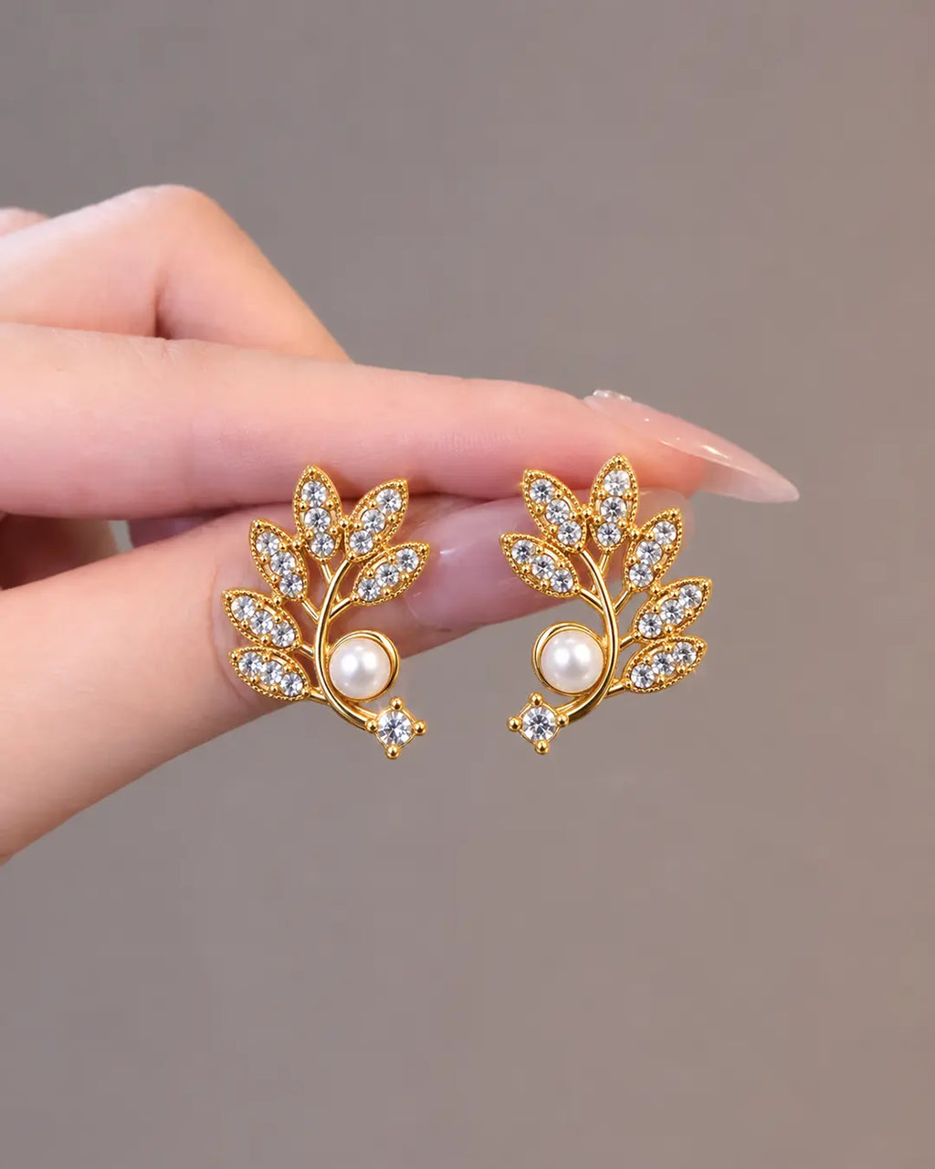 Botanical Vine Pearl Earrings