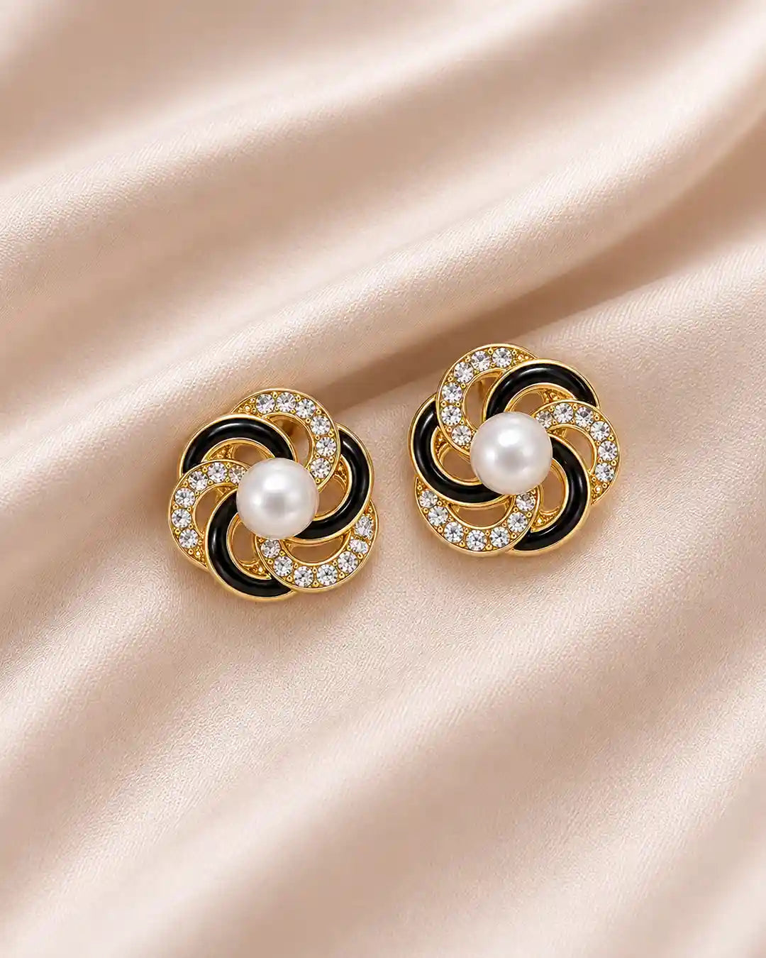 Eclipse Pearl Earrings