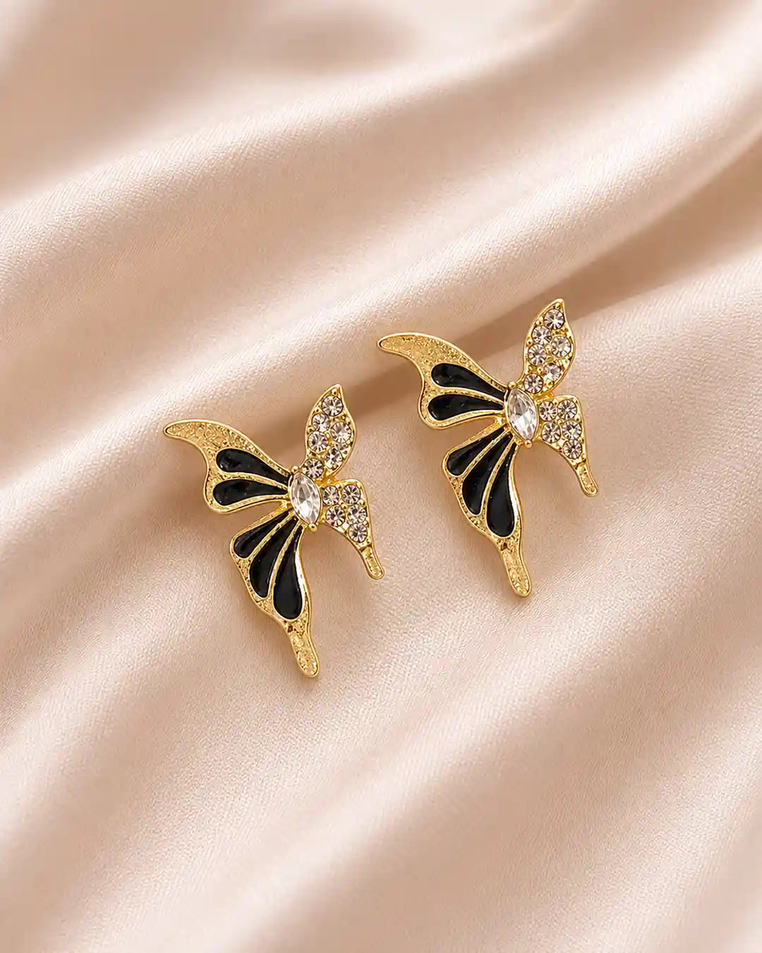 Butter Black Earrings