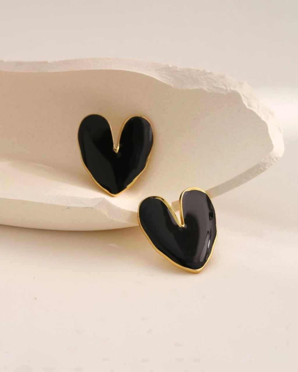 Black Heart Earrings