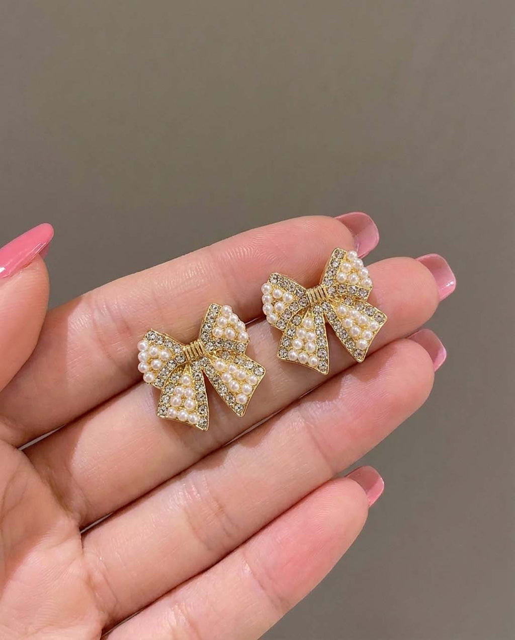 Coquette Pearl Bow Earrings