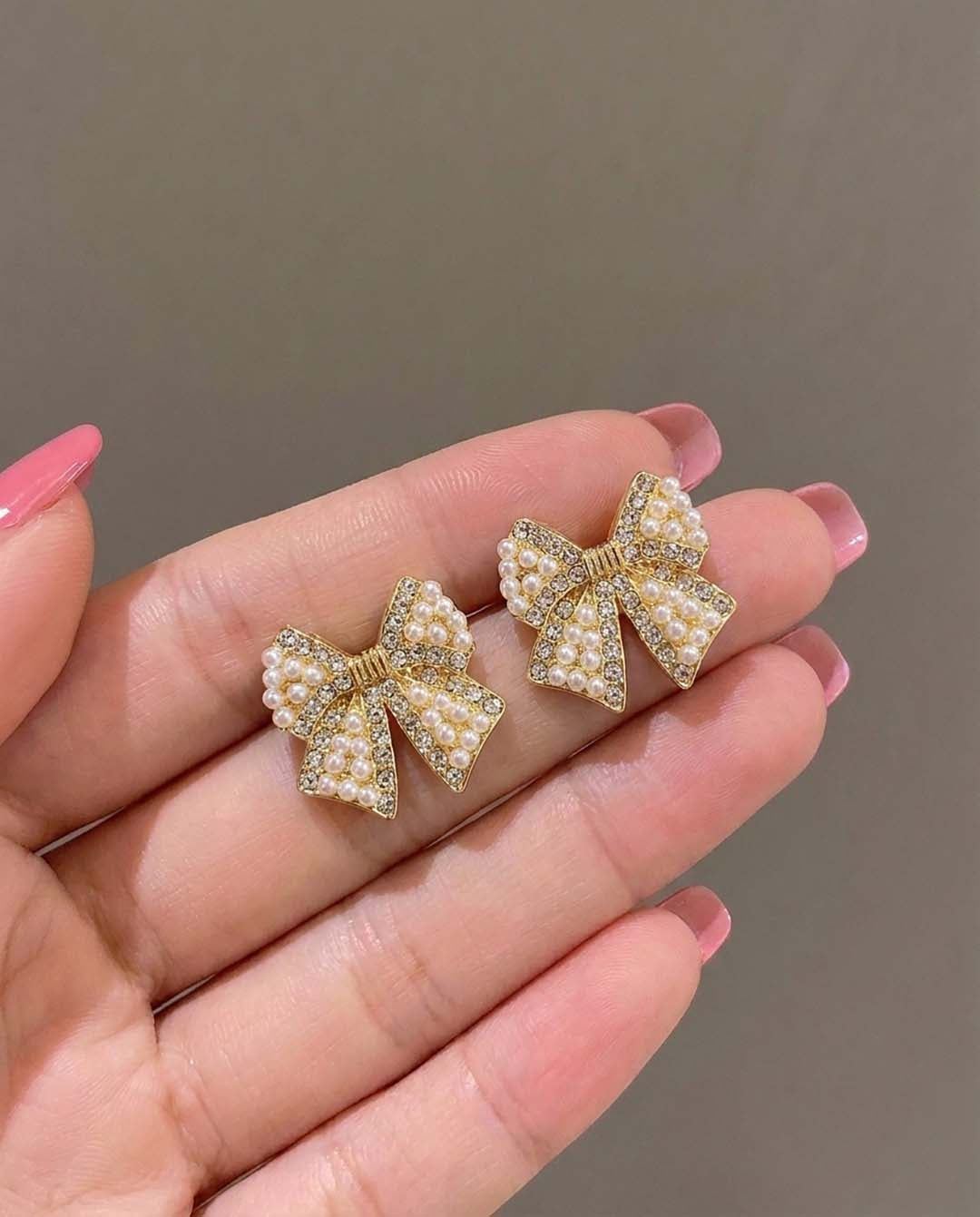 Coquette Pearl Bow Earrings