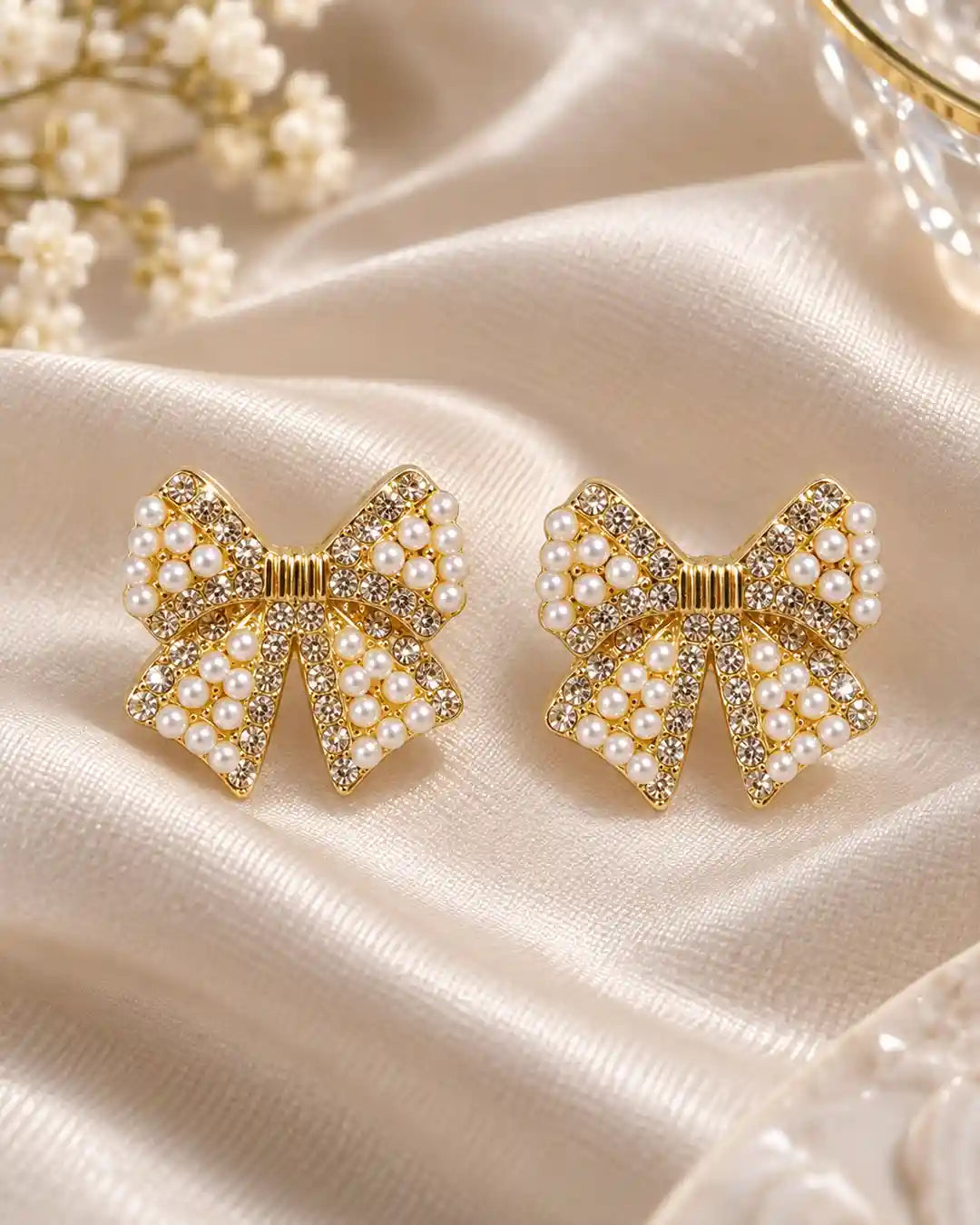 Coquette Pearl Bow Earrings