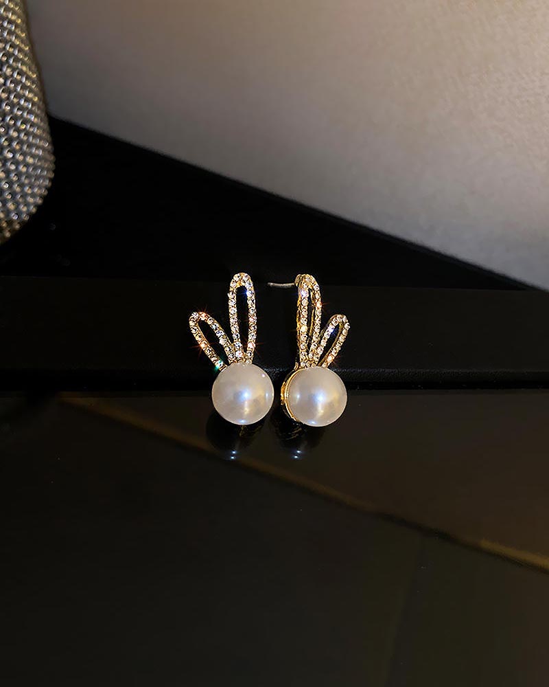 Luna Bunny gold Stud Earrings