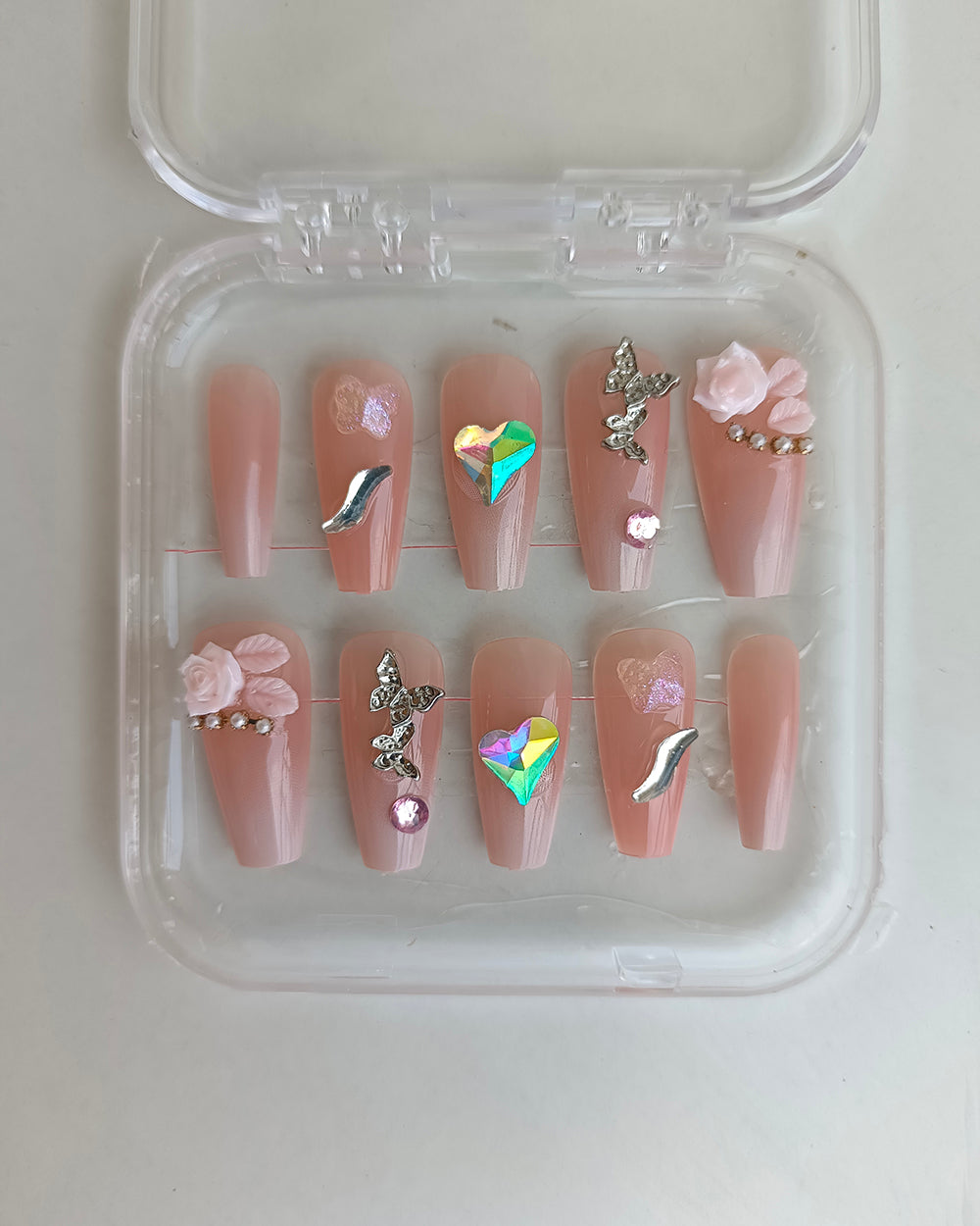 MORNING DEW OF LOVE CLAWS