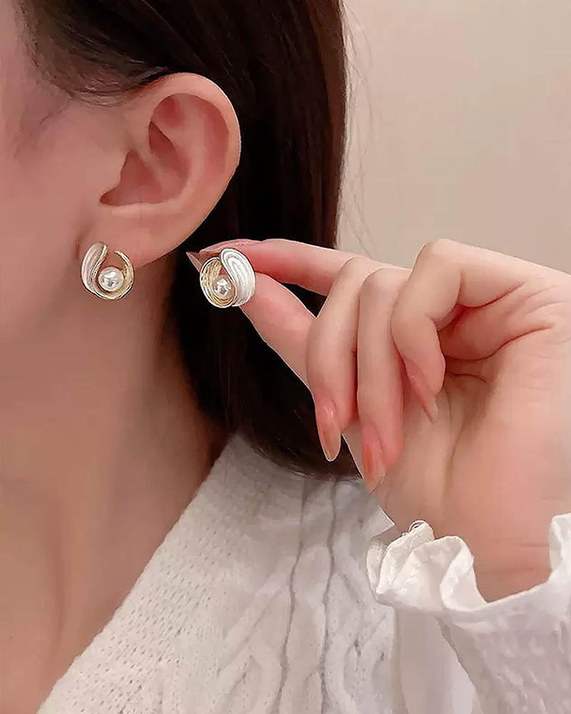 Oyster Pearl Drop Earrings