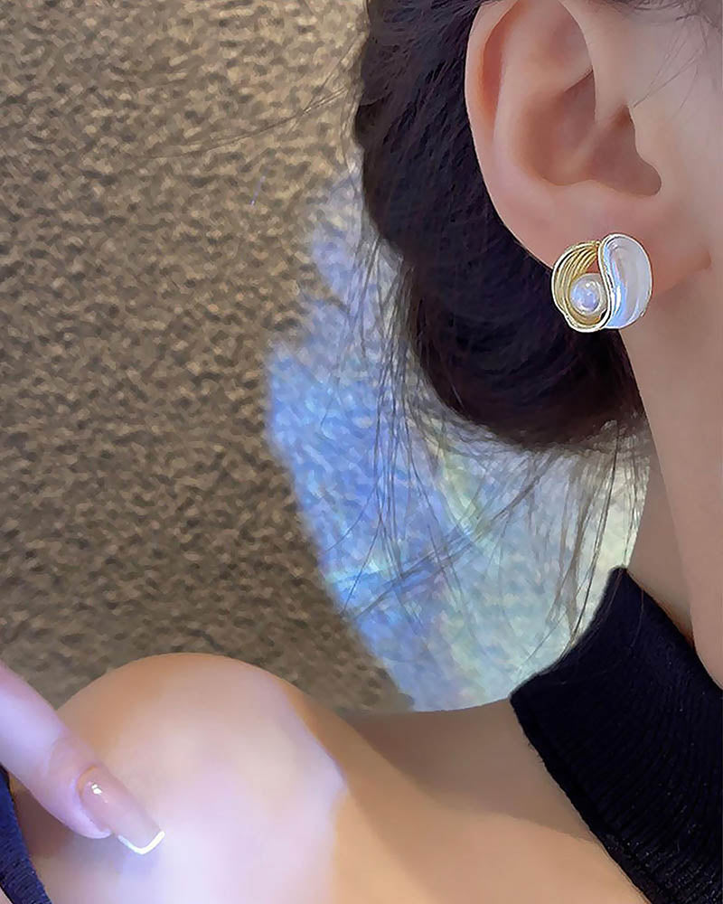 Oyster Pearl Drop Earrings