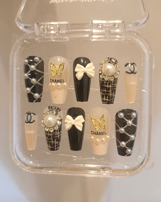 PARISIAN LUXE CLAWS