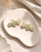 Pearl Bow Kiss Earrings