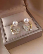 Pearl & Fin Earrings