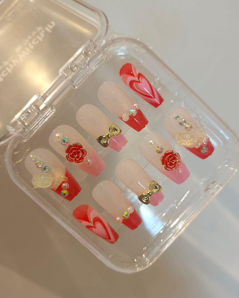 SWEETHEART BLUSH CLAWS