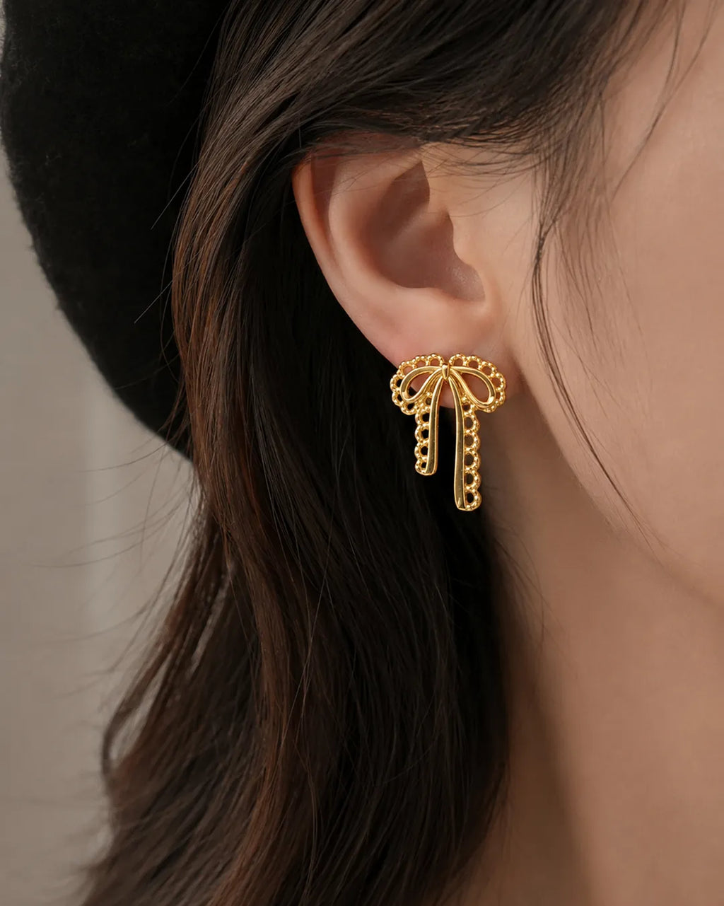 Scalloped Bow Earrings