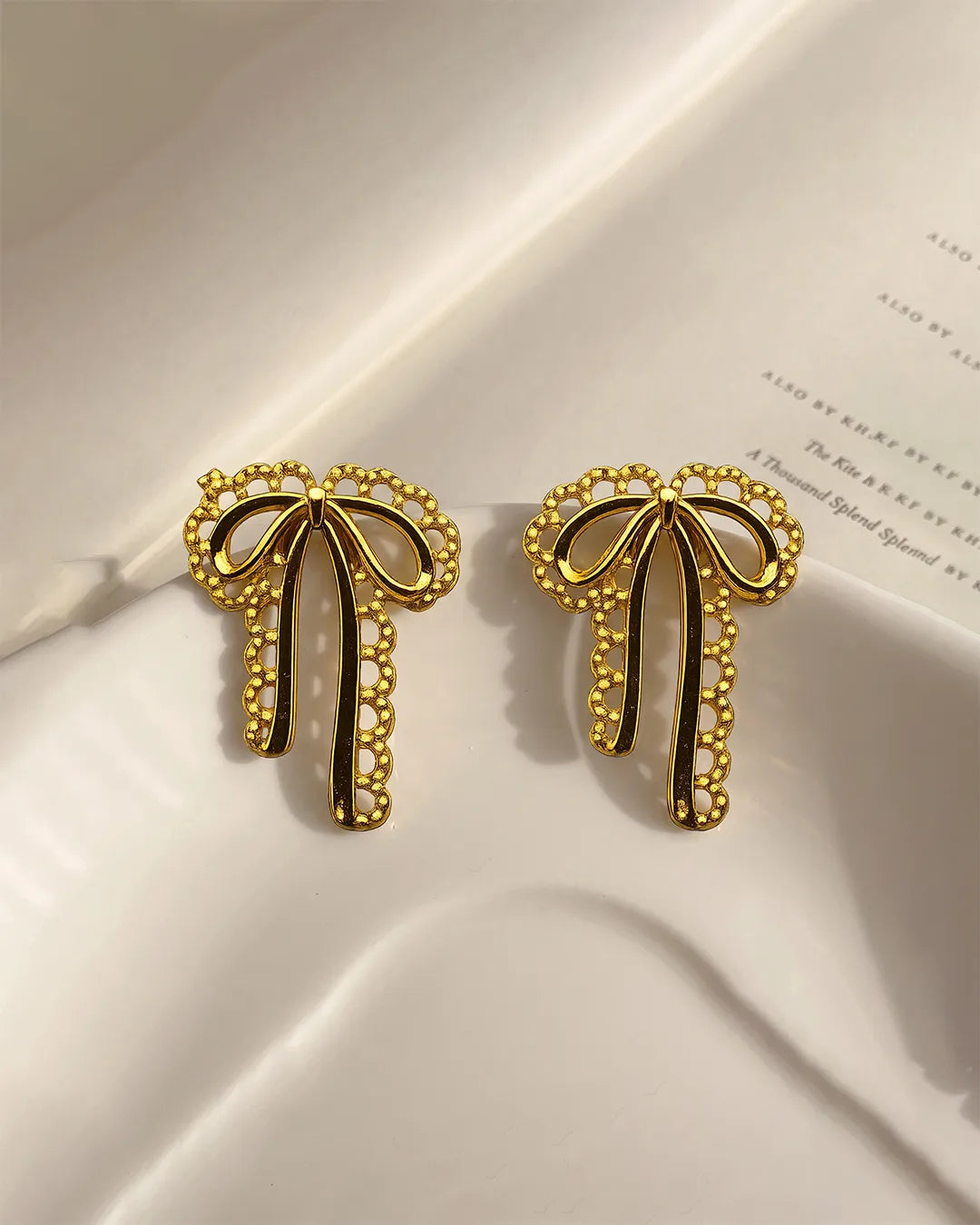 Scalloped Bow Earrings